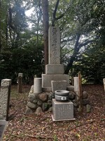 石阪昌孝墓の画像