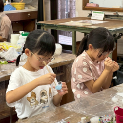 かき氷の食品サンプルワークショップの様子