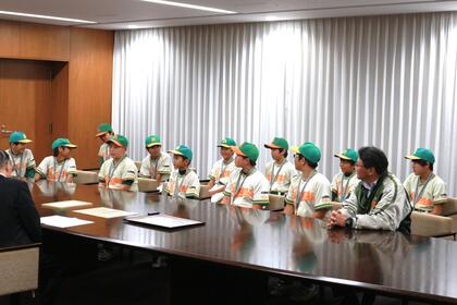 市長と全国大会に向け話をする