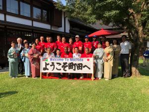 小野路宿里山交流館での集合写真