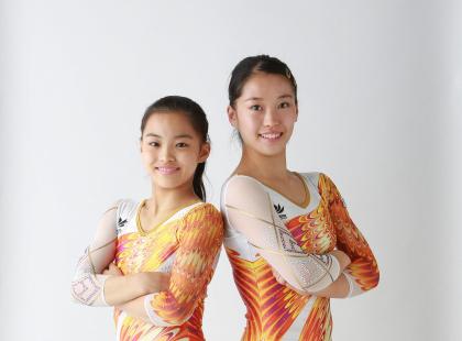畠田瞳選手千愛選手写真
