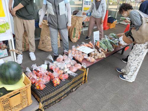ニューファーマーズ夏野菜直売