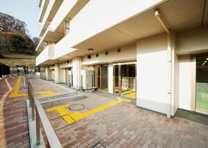 施設の外観