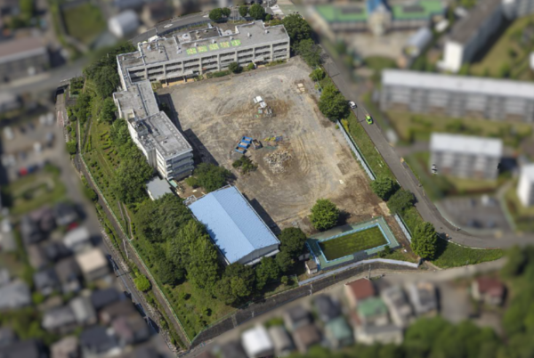 202５年5月の本町田ひなた小学校航空写真
