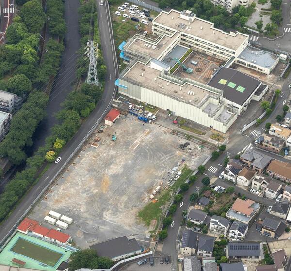 2025年6月の成瀬小学校航空写真