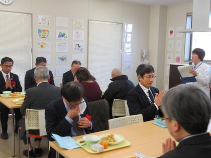 試食会の様子2