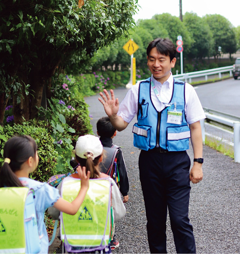 市長の小学校訪問時画像