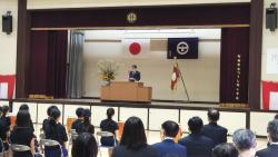 町田市立つくし野小学校創立50周年記念式典の写真