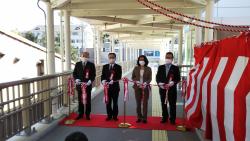 玉川学園前駅デッキ開通式典の写真