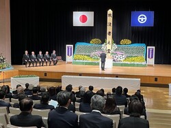 町田市戦没者追悼式の写真