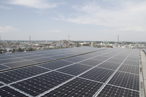 太陽光発電パネルの写真